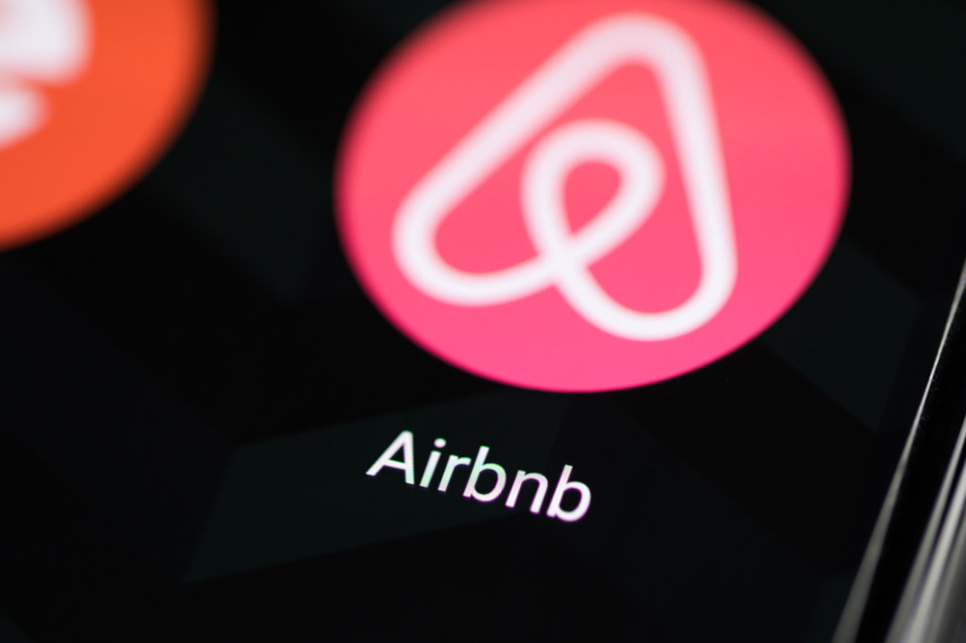 Airbnb a connu une année 2022 bénéficiaire pour la première fois de son histoire