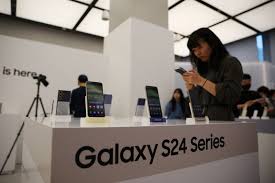 Le S24 permet à Samsung de dépasser Apple et son iPhone en 2024